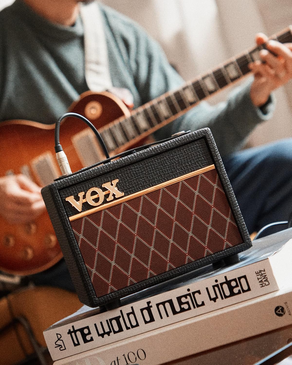 Vox AC MINI Compact 10W Guitar Amp w/Analog Dynamic Response Circuit
